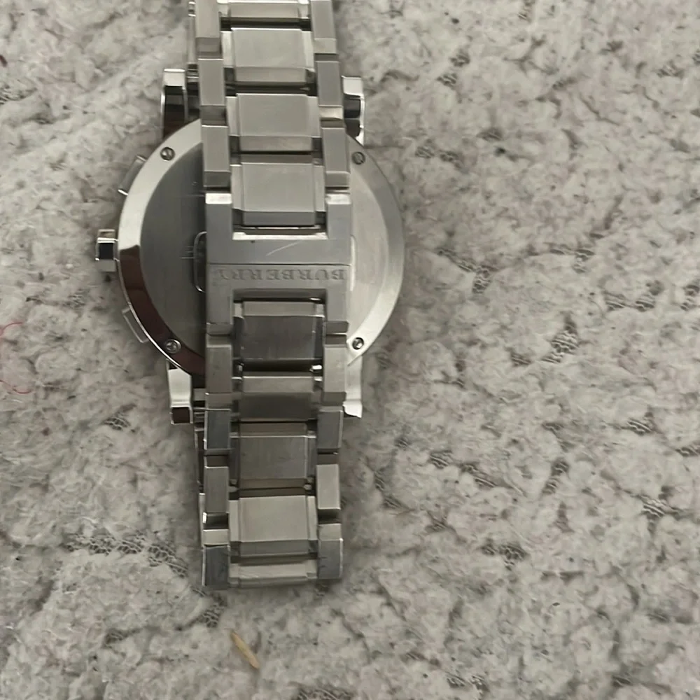 Burberry blue face - Picture 2 of 5